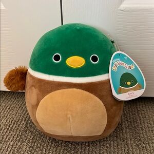 Squishmallows Avery Duck 7.5”